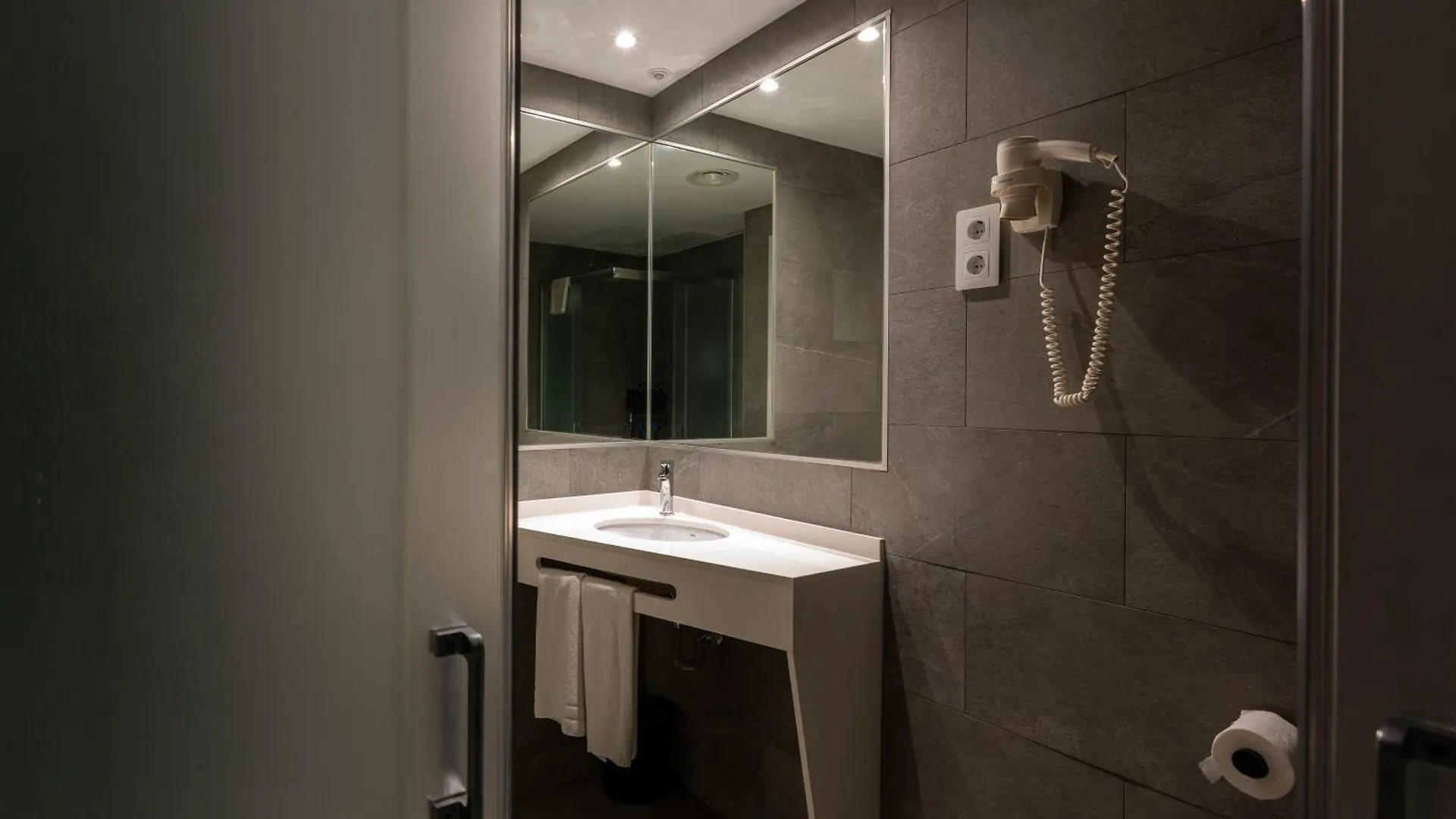 Apartamentos Sunway Apollo Sitges Spain