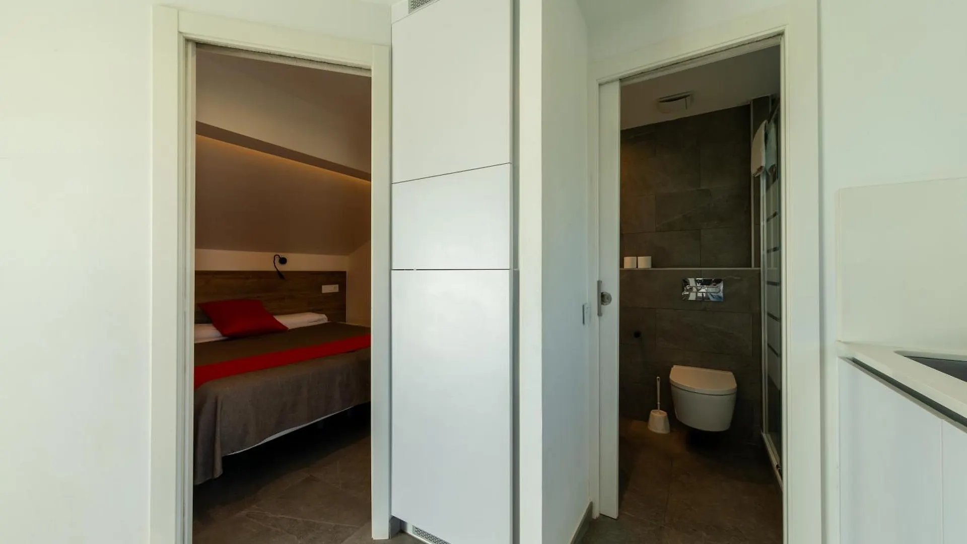 Apartamentos Sunway Apollo Sitges 0*,