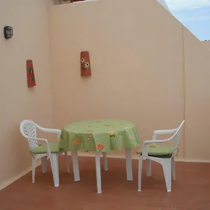 https://atico-las-gavias.in-canary-islands.com