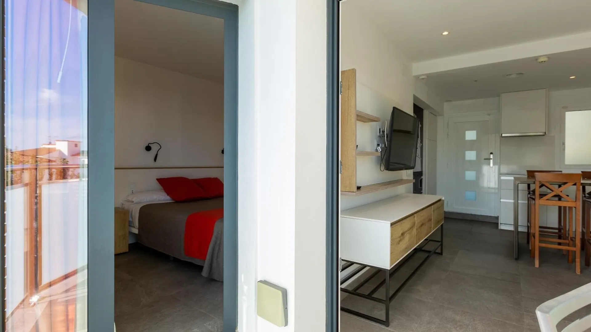 Apartamentos Sunway Apollo Sitges