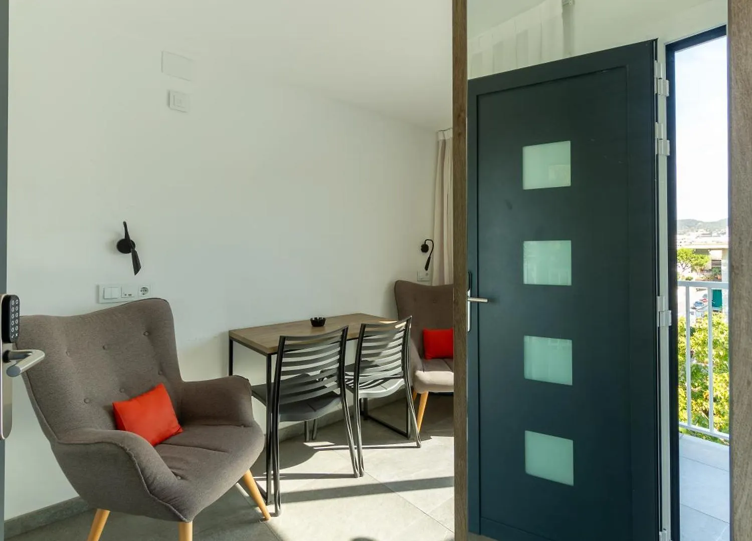 Apartamentos Sunway Apollo Sitges 0*,  Spanien